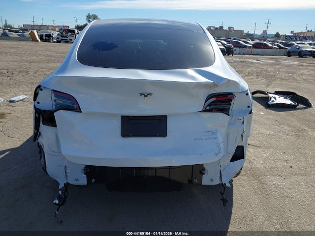 2023 TESLA MODEL Y 7SAYGDEE2PA051411 Photo 5