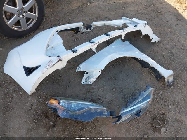 5YFBURHE0KP867067 Toyota COROLLA LE