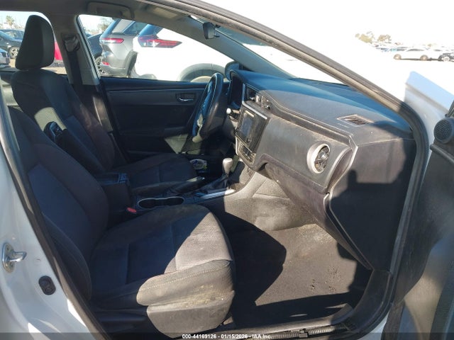 5YFBURHE0KP867067 Toyota COROLLA LE