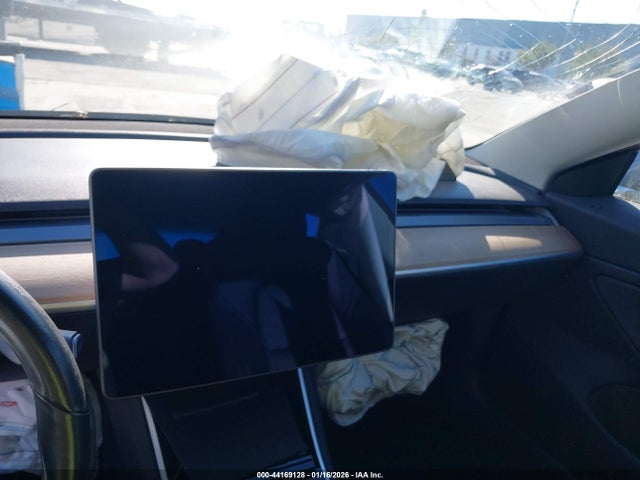 2018 TESLA MODEL 3 5YJ3E1EA3JF048147 Photo 6