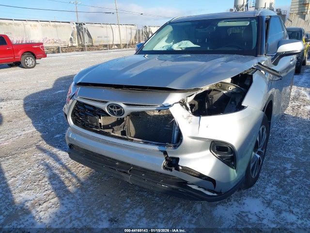 2022 TOYOTA HIGHLANDER 5TDGZRBH4NS593118 Photo 5