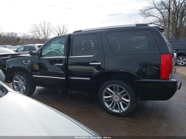 Продаж на аукціоні авто 2013 Cadillac Escalade Platinum Edition, vin: 1GYS4DEF5DR280043, номер лоту: 44169170