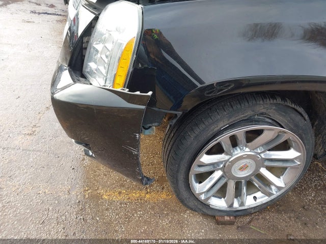 Продаж на аукціоні авто 2013 Cadillac Escalade Platinum Edition, vin: 1GYS4DEF5DR280043, номер лоту: 44169170