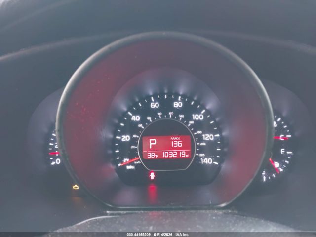 2016 KIA SOUL KNDJN2A22G7389775 Photo 6