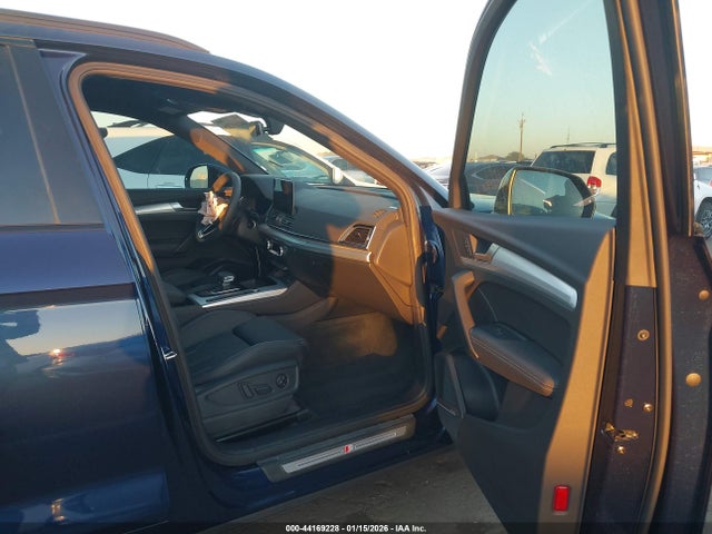2025 AUDI Q5 WA1EAAFY7S2044486 Photo 4