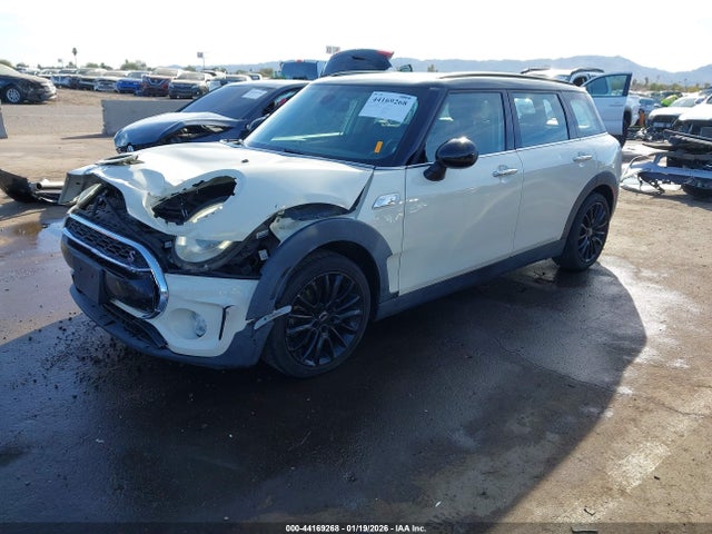 2017 MINI CLUBMAN WMWLN9C38H2E49581 Photo 1