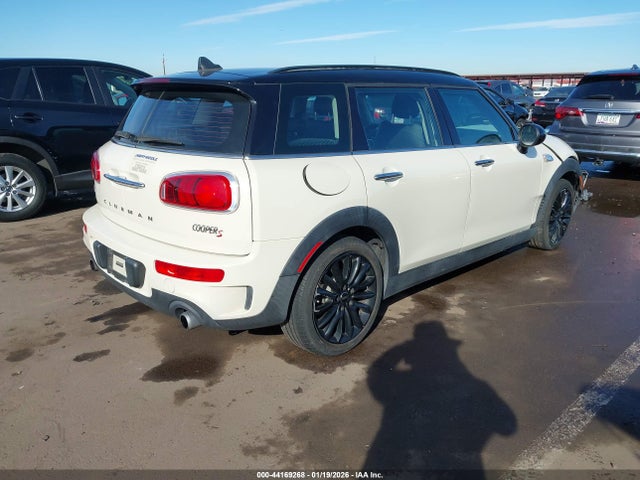 2017 MINI CLUBMAN WMWLN9C38H2E49581 Photo 3