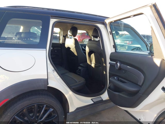 2017 MINI CLUBMAN WMWLN9C38H2E49581 Photo 7