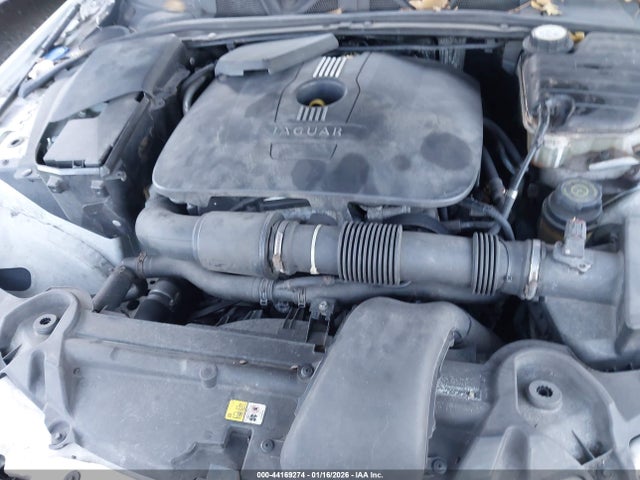 2013 JAGUAR XF SAJWA0ES3DPS78519 Photo 9