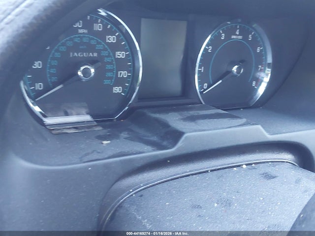2013 JAGUAR XF SAJWA0ES3DPS78519 Photo 6