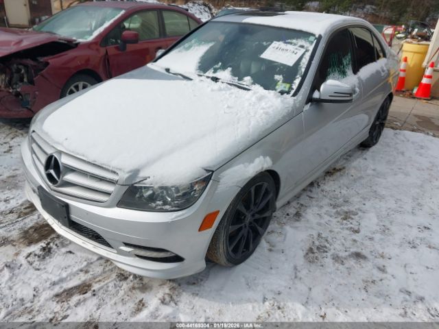 2011 MERCEDES-BENZ C 300 WDDGF8BB5BR183880 Photo 1