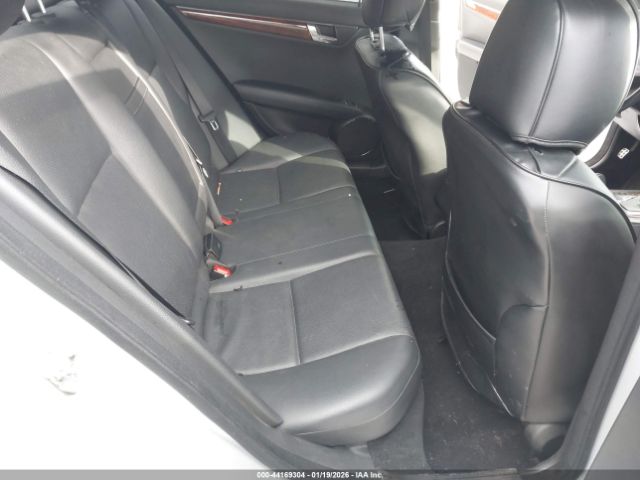 2011 MERCEDES-BENZ C 300 WDDGF8BB5BR183880 Photo 7