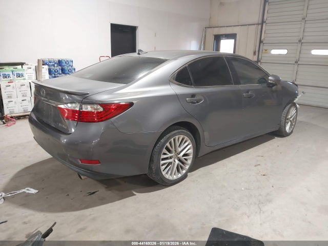 Aukcja sprzedaży 2013 Lexus Es 350, vin: JTHBK1GG6D2052317, numer aukcji: 44169326