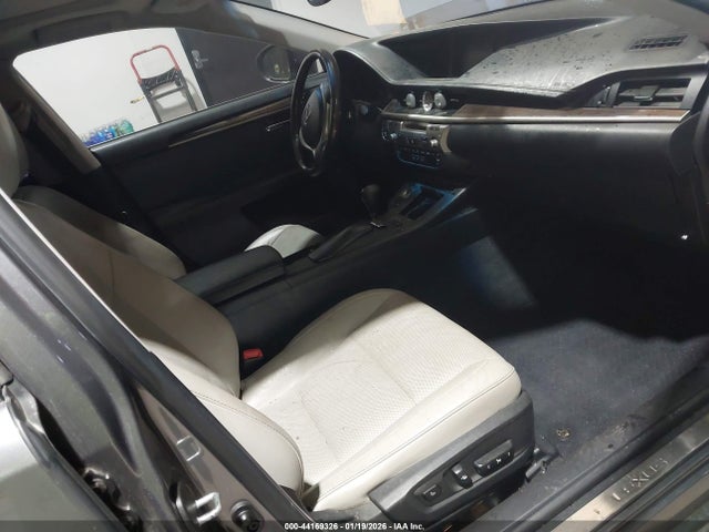 Aukcja sprzedaży 2013 Lexus Es 350, vin: JTHBK1GG6D2052317, numer aukcji: 44169326