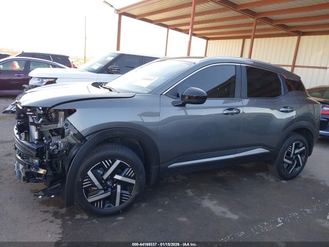 3N8AP6CE9TL317846 Nissan KICKS SV