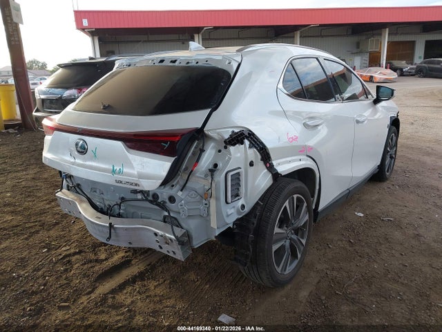 2024 LEXUS UX 250H JTHP6JBH9R2189009 Photo 3
