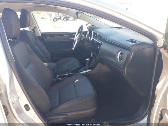 5YFBURHE7HP594668 Toyota COROLLA LE