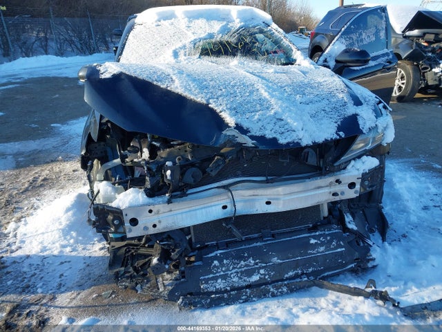 4T1B11HK1KU261369 Toyota CAMRY SE
