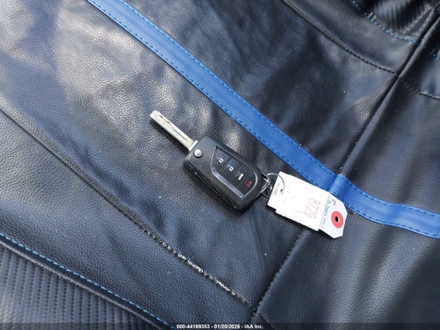 4T1B11HK1KU261369 Toyota CAMRY SE