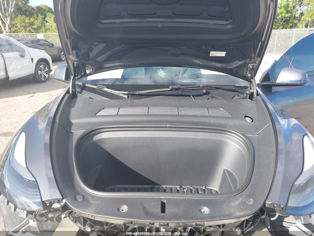 2023 TESLA MODEL Y 7SAYGDEFXPF760504 Photo 9