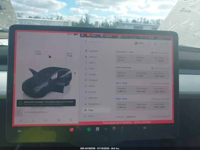 2023 TESLA MODEL Y 7SAYGDEFXPF760504 Photo 6