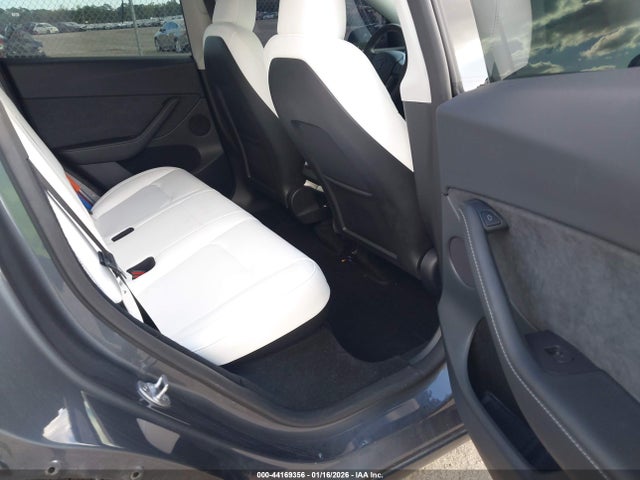 2023 TESLA MODEL Y 7SAYGDEFXPF760504 Photo 7