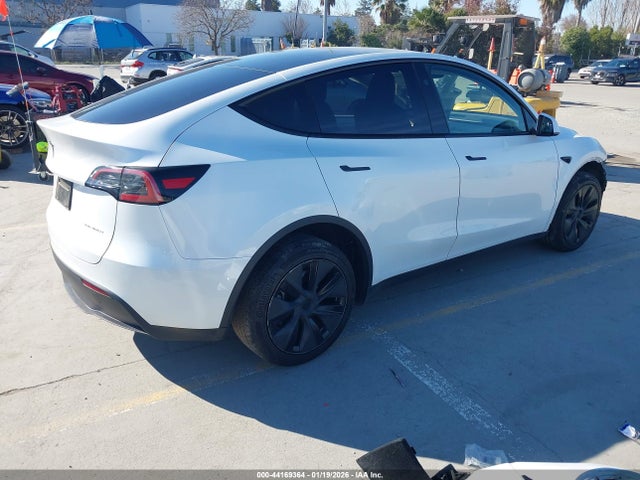 2025 TESLA MODEL Y 7SAYGDEE9SF281460 Photo 3