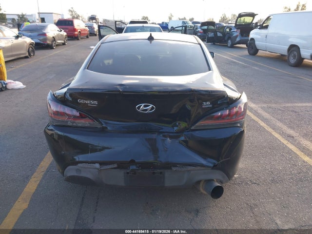 KMHHU6KJ8FU128631 Hyundai Genesis 3.8 R-spec