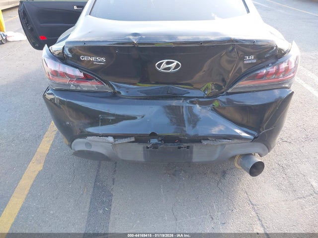 KMHHU6KJ8FU128631 Hyundai Genesis 3.8 R-spec