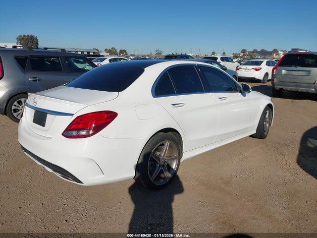 55SWF4JB5GU163818 Mercedes-Benz C 300 Sport