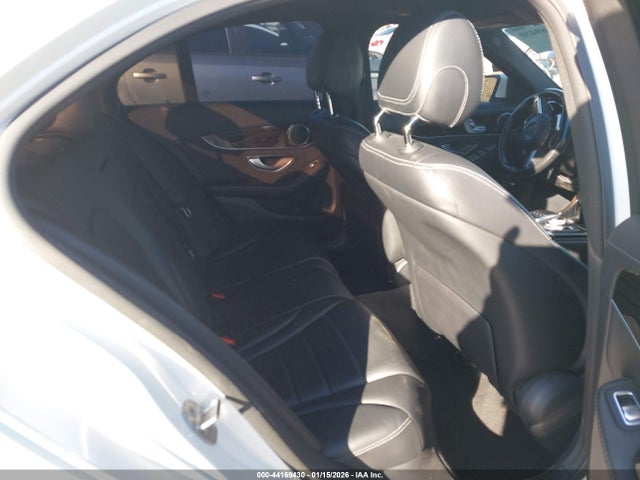 55SWF4JB5GU163818 Mercedes-Benz C 300 Sport