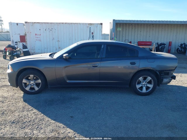 2C3CDXBG0EH170869 Dodge Charger Se