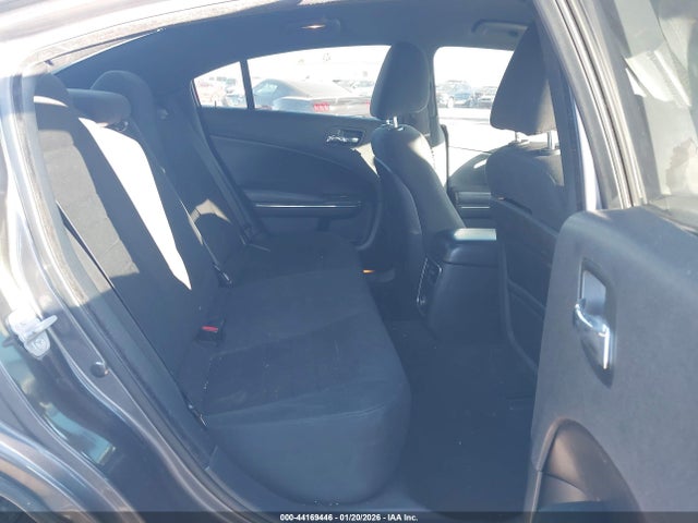 2C3CDXBG0EH170869 Dodge Charger Se