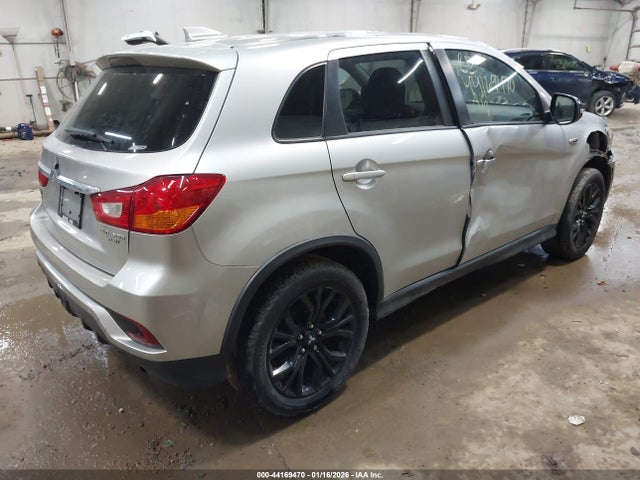 2019 MITSUBISHI OUTLANDER SPORT JA4AR3AU8KU022377 Photo 3