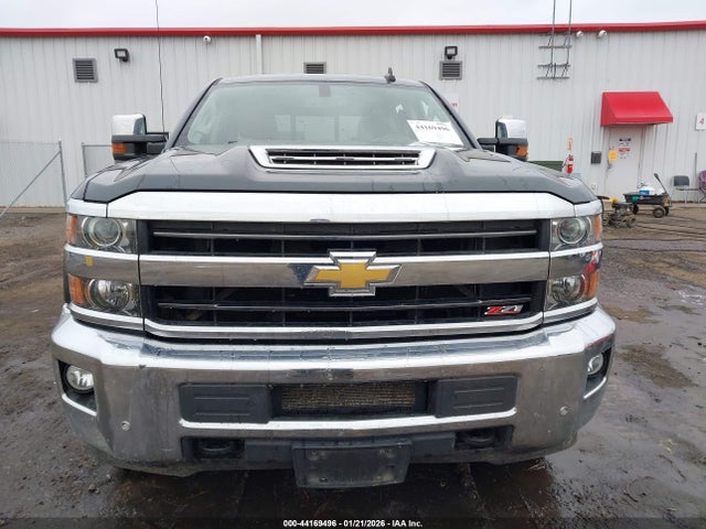 1GC4K0CY1JF180827 Chevrolet Silverado 3500hd Ltz