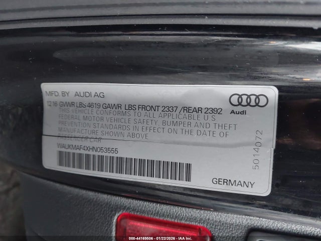 2017 AUDI A4 WAUKMAF4XHN053555 Photo 8