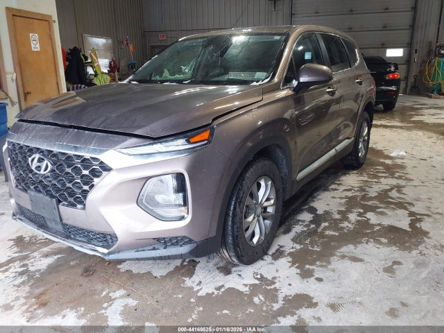 44169525 :رقم المزاد ، 5NMS2CAD1KH122701 vin ، 2019 Hyundai Santa Fe Se مزاد بيع