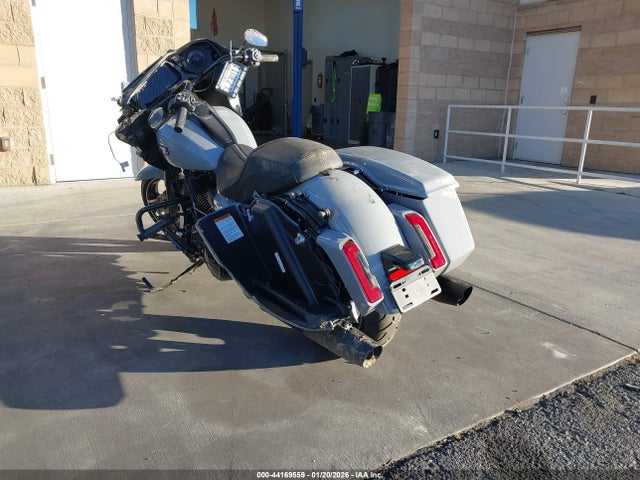 1HD1KH727SB645111 Harley-Davidson FLTRX