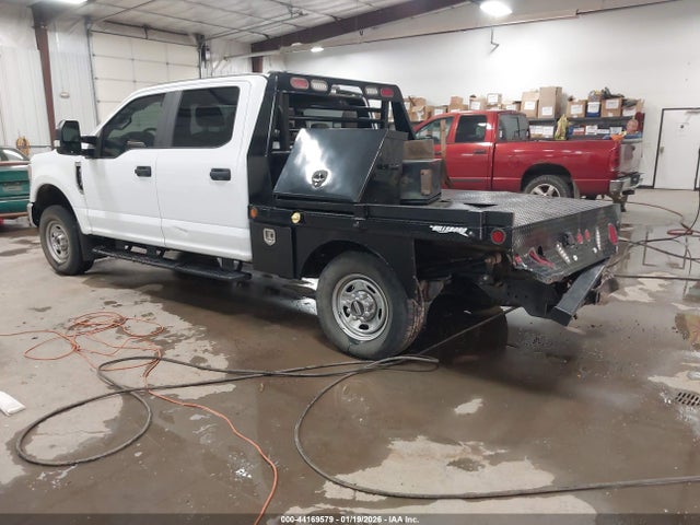 1FT7W2B6XNEF25698 Ford F-250 Xl