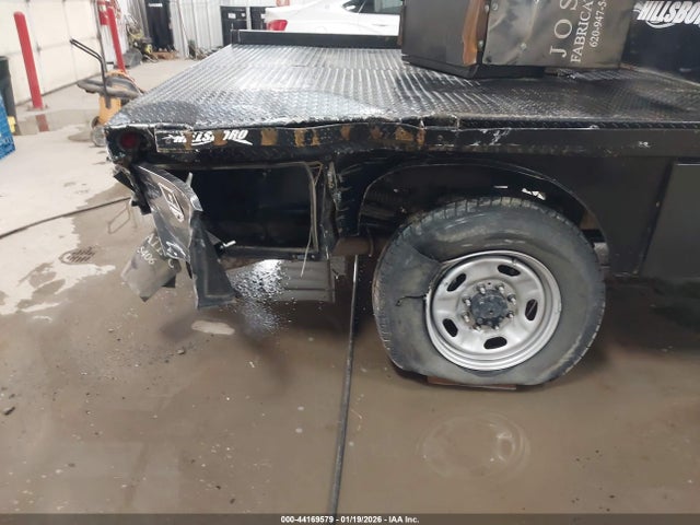 1FT7W2B6XNEF25698 Ford F-250 Xl