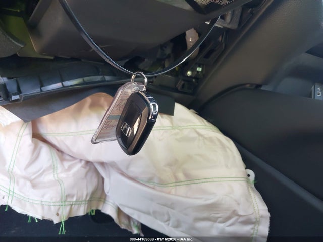3CZRZ2H38SM785577 Honda Hr-v Awd Lx