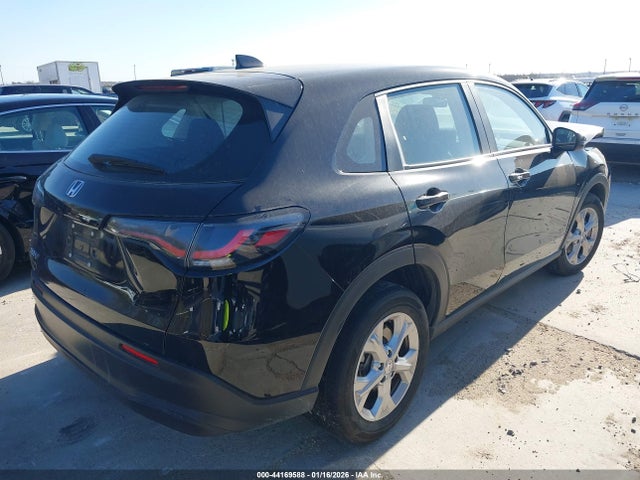 3CZRZ2H38SM785577 Honda Hr-v Awd Lx