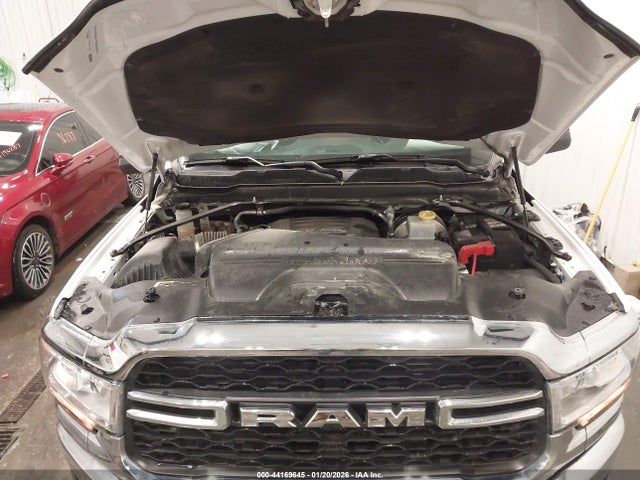 Продажа на аукционе авто 2022 Ram 2500 Tradesman  4x4 8' Box, vin: 3C6MR5AJ6NG169378, номер лота: 44169645