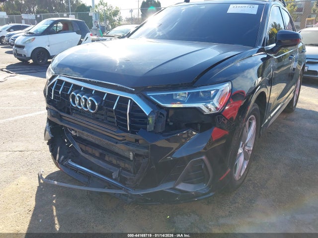 WA1EECF31N1047673 Audi Q3 Premium Plus 45 Tfsi S Line Quattro Tiptronic