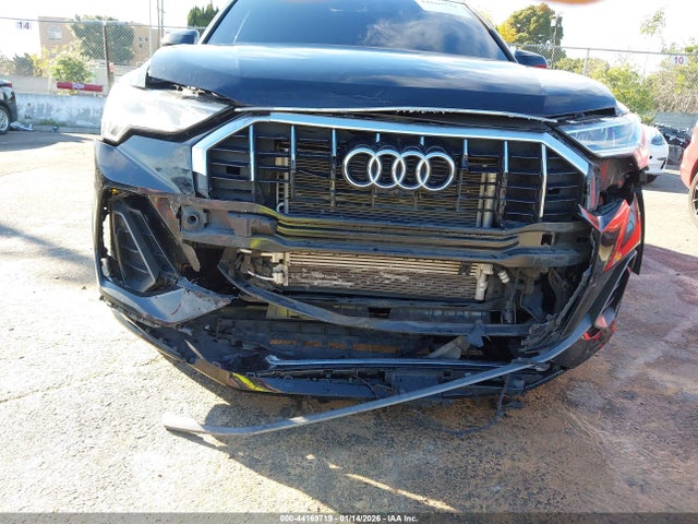 WA1EECF31N1047673 Audi Q3 Premium Plus 45 Tfsi S Line Quattro Tiptronic