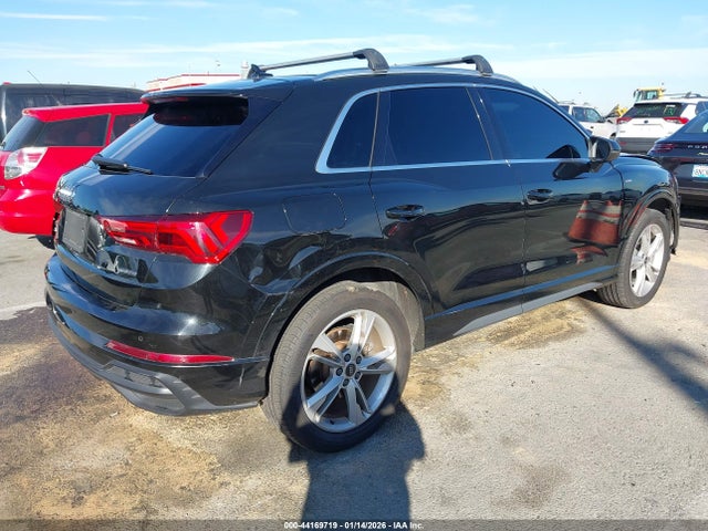 2022 AUDI Q3 WA1EECF31N1047673 Photo 3
