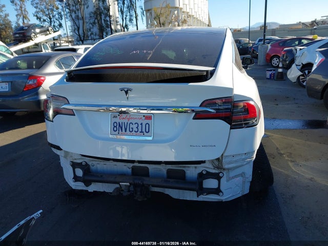 Продаж на аукціоні авто 2020 Tesla Model X Long Range Dual Motor All-wheel Drive/long Range Plus Dual Motor All-wheel Drive, vin: 5YJXCAE20LF241018, номер лоту: 44169738