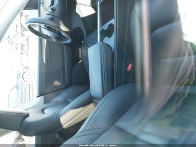 Продаж на аукціоні авто 2022 Tesla Model Y Long Range Dual Motor All-wheel Drive, vin: 7SAYGDEE4NA010811, номер лоту: 44169768