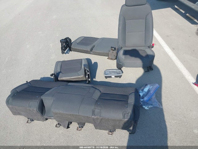 3GCUYDED5LG313543 Chevrolet Silverado 1500 4wd Short Bed Lt