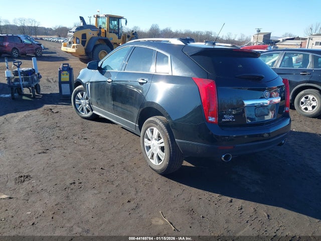 2016 CADILLAC SRX 3GYFNEE36GS587832 Photo 2